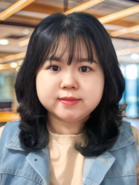 Zoe Hoang
